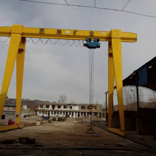 MH2513߶9TʽؙC MH type 25t gantry crane